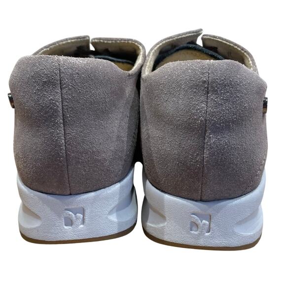 Revere Crete Women's Slip On Shoes Rusty Metallic Size 38 (US 7.5) EUC - Picture 3 of 7